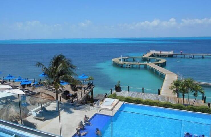 Isla Mujeres y encuentro con delfines